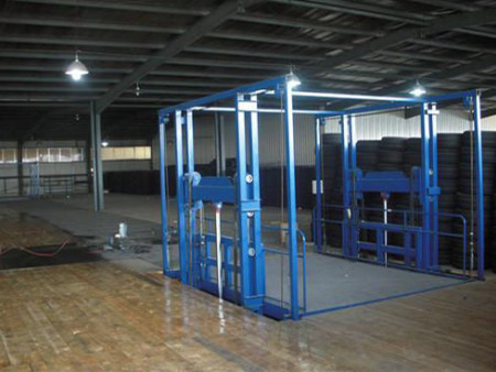 液壓(ya)升降(jiang)平台(tai)