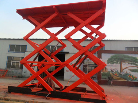 升(sheng)降平台貨(huo)梯