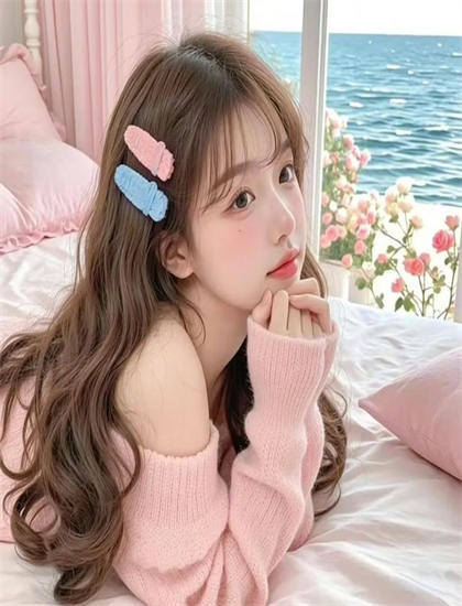 红色的街道创作全记录：历史的事件再现与当代启示 感受艺术创作的无限可能