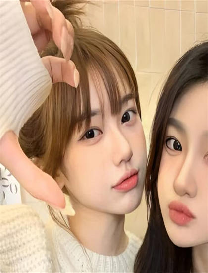 《性旺盛的女人》HD_污黄在线观看